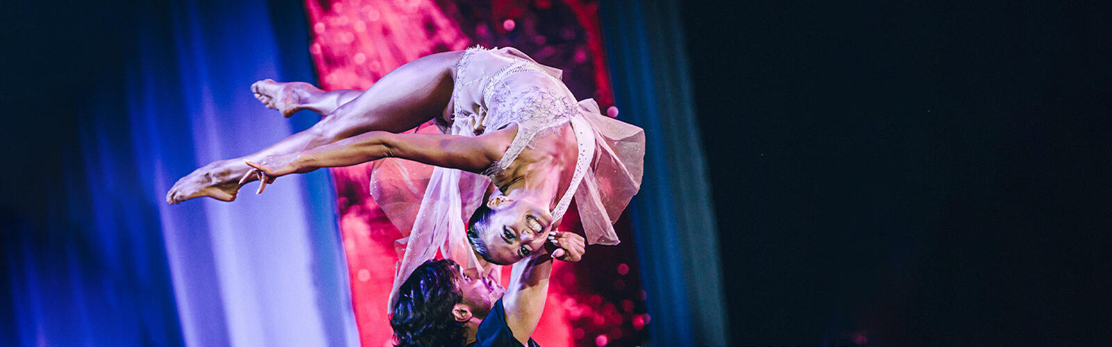 Night Of NINE jedinečná kulturní akce v Praze SHow a vystoupení 9 mistrů světa
