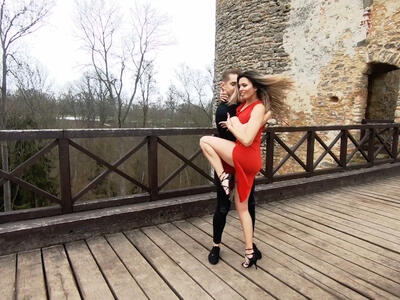 Salsa & Bachata Bakov nad Jizerou Zámek Zvířetice Taneční škola studio COOL DANCE
